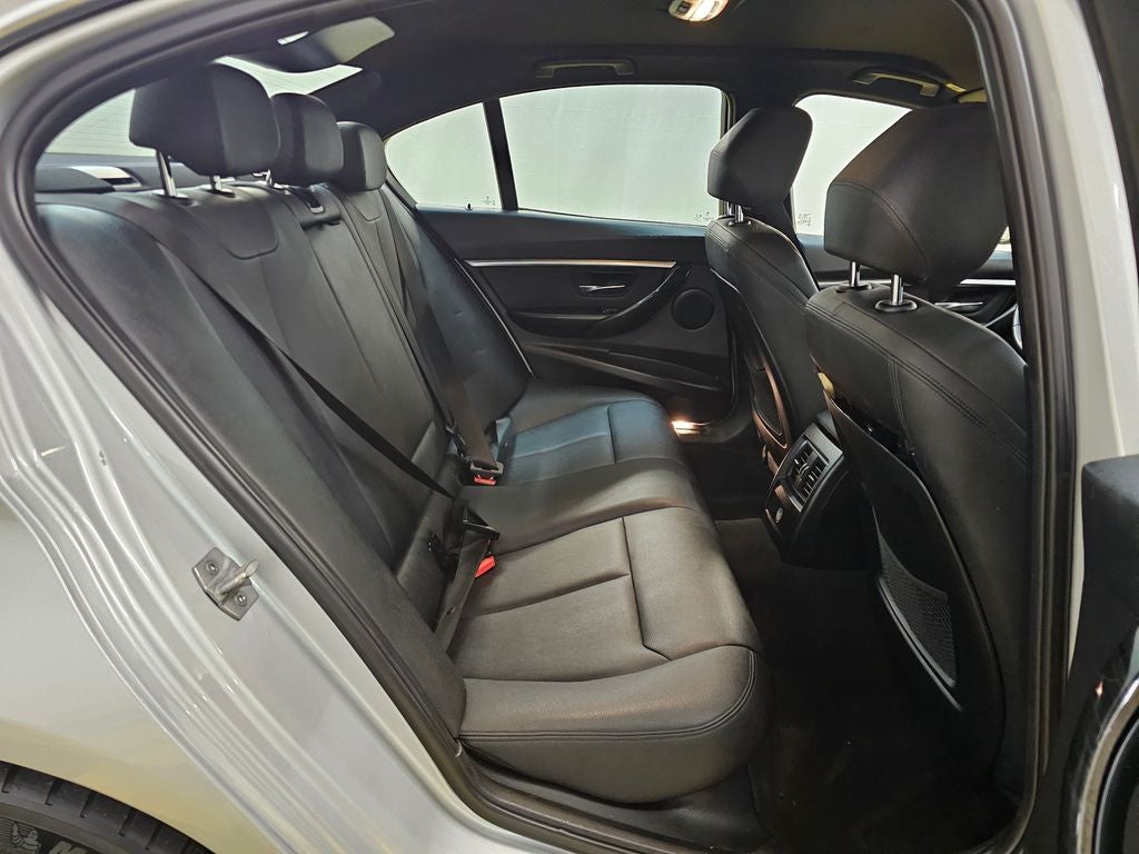 2018 BMW 3 Series 330i