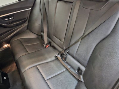 2018 BMW 3 Series 330i