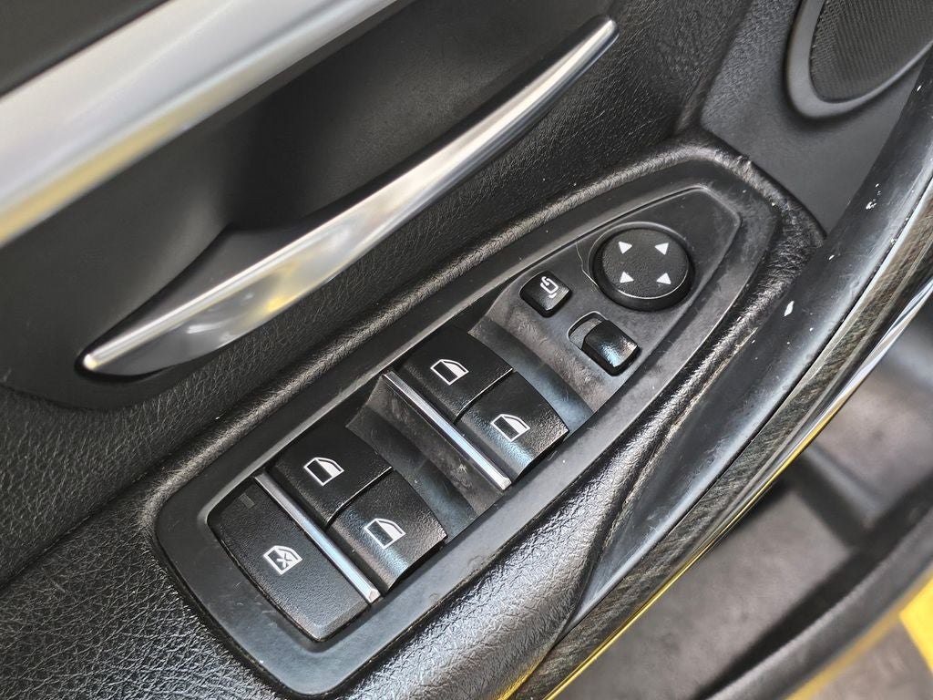 2018 BMW 3 Series 330i