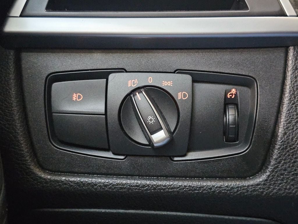 2018 BMW 3 Series 330i