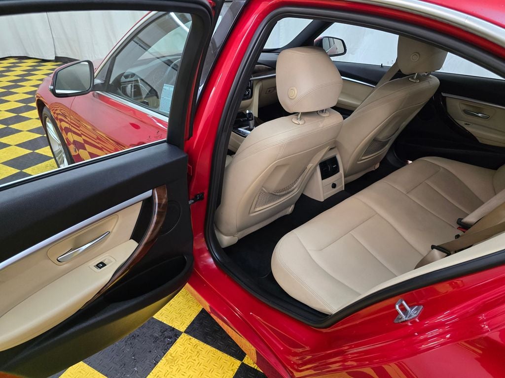 2017 BMW 3 Series 330e iPerformance