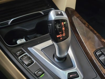 2017 BMW 3 Series 330e iPerformance