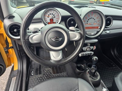 2009 MINI Cooper Base