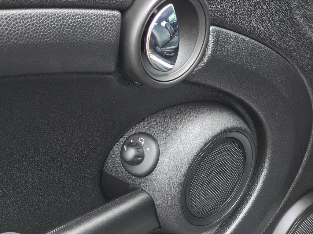 2009 MINI Cooper Base