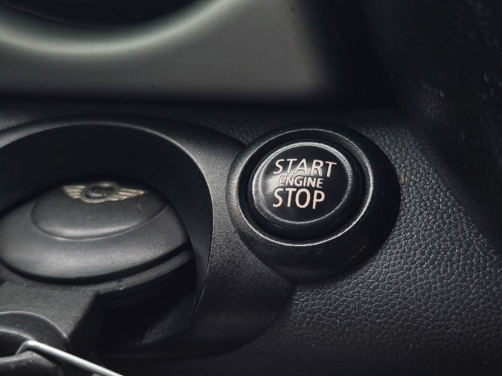 2009 MINI Cooper Base