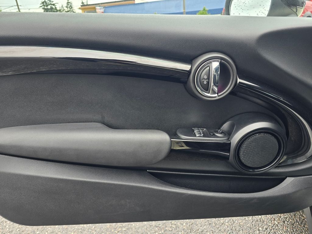 2019 MINI Cooper Signature