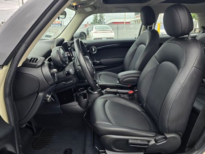 2019 MINI Cooper Signature