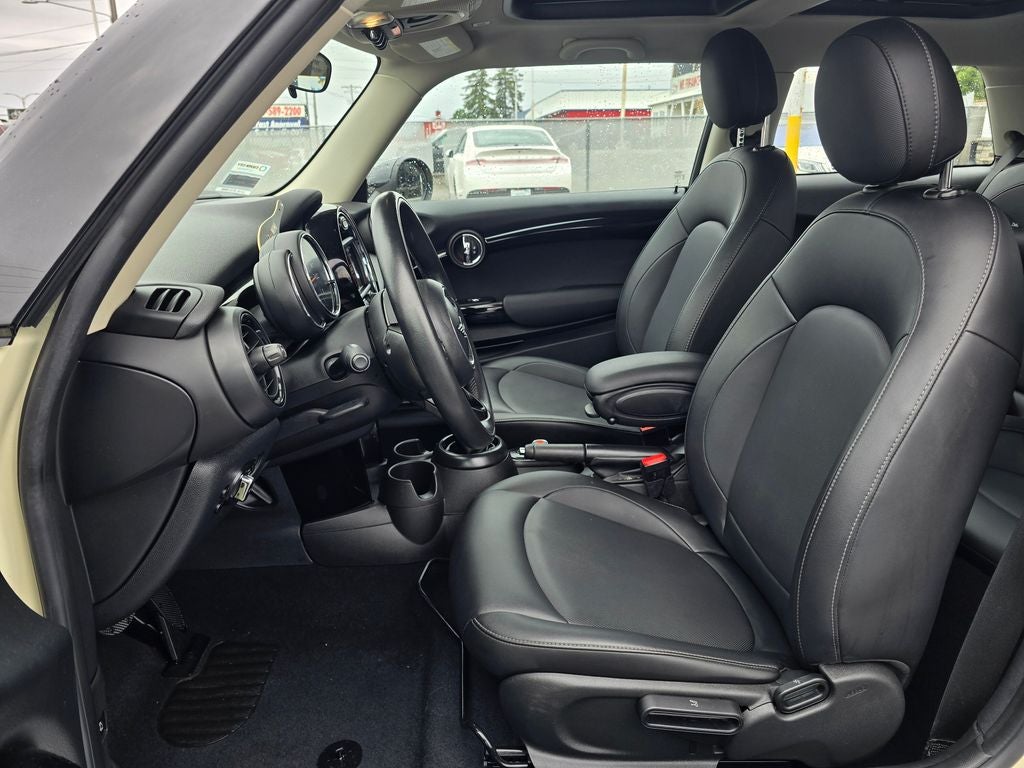 2019 MINI Cooper Signature