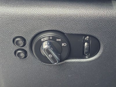 2019 MINI Cooper Signature