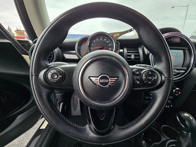 2019 MINI Cooper Signature