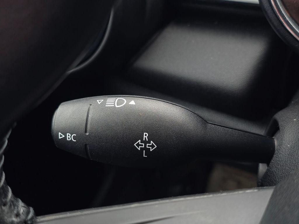 2019 MINI Cooper Signature