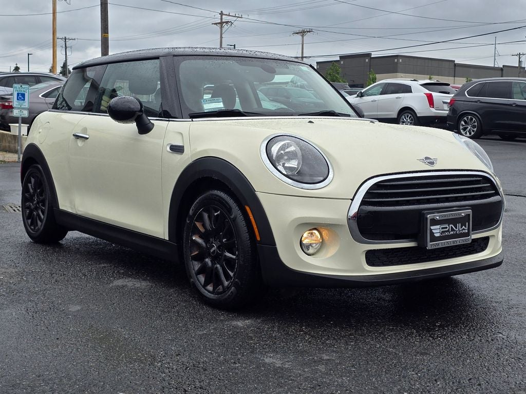 2019 MINI Cooper Signature
