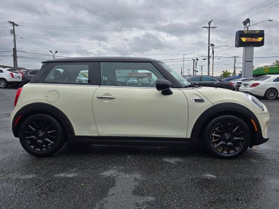 2019 MINI Cooper Signature