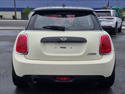 2019 MINI Cooper Signature