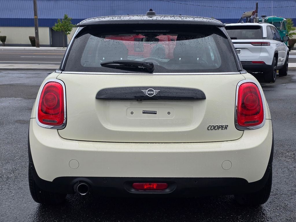 2019 MINI Cooper Signature