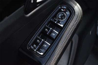 2018 Porsche Macan Sport Edition