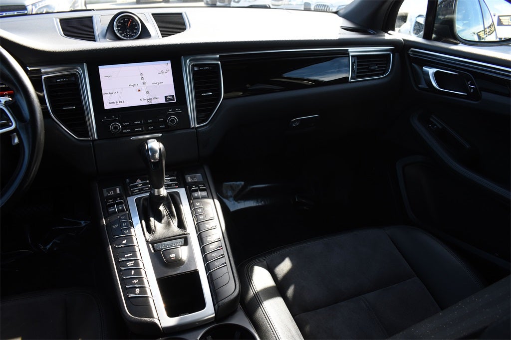 2018 Porsche Macan Sport Edition