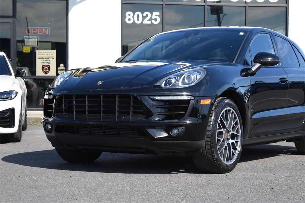 2018 Porsche Macan Sport Edition