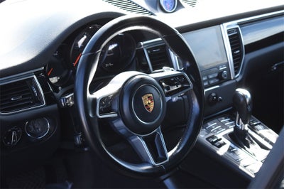 2018 Porsche Macan Sport Edition