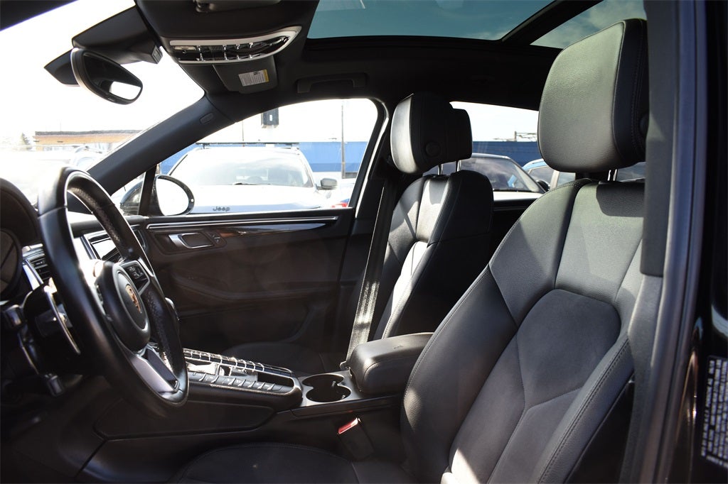 2018 Porsche Macan Sport Edition