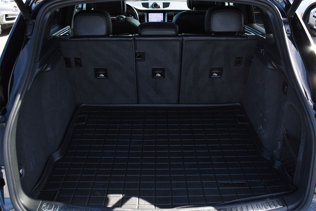 2018 Porsche Macan Sport Edition