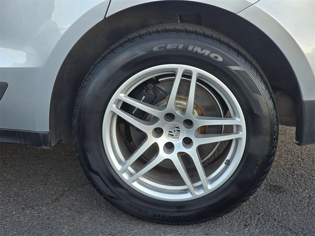 2018 Porsche Macan Base