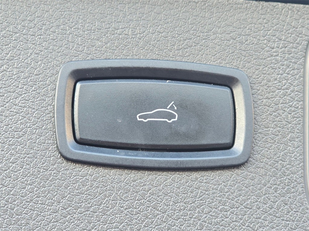 2018 Porsche Macan Base