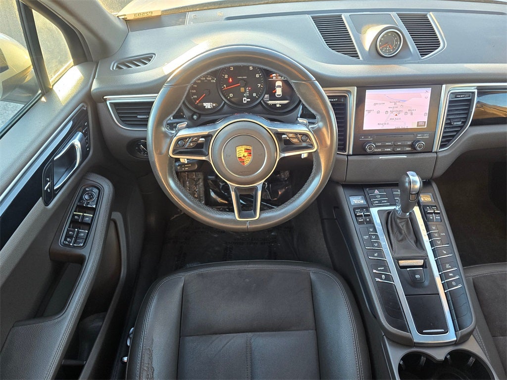2018 Porsche Macan Base