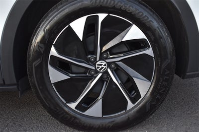 2022 Volkswagen ID.4 Pro