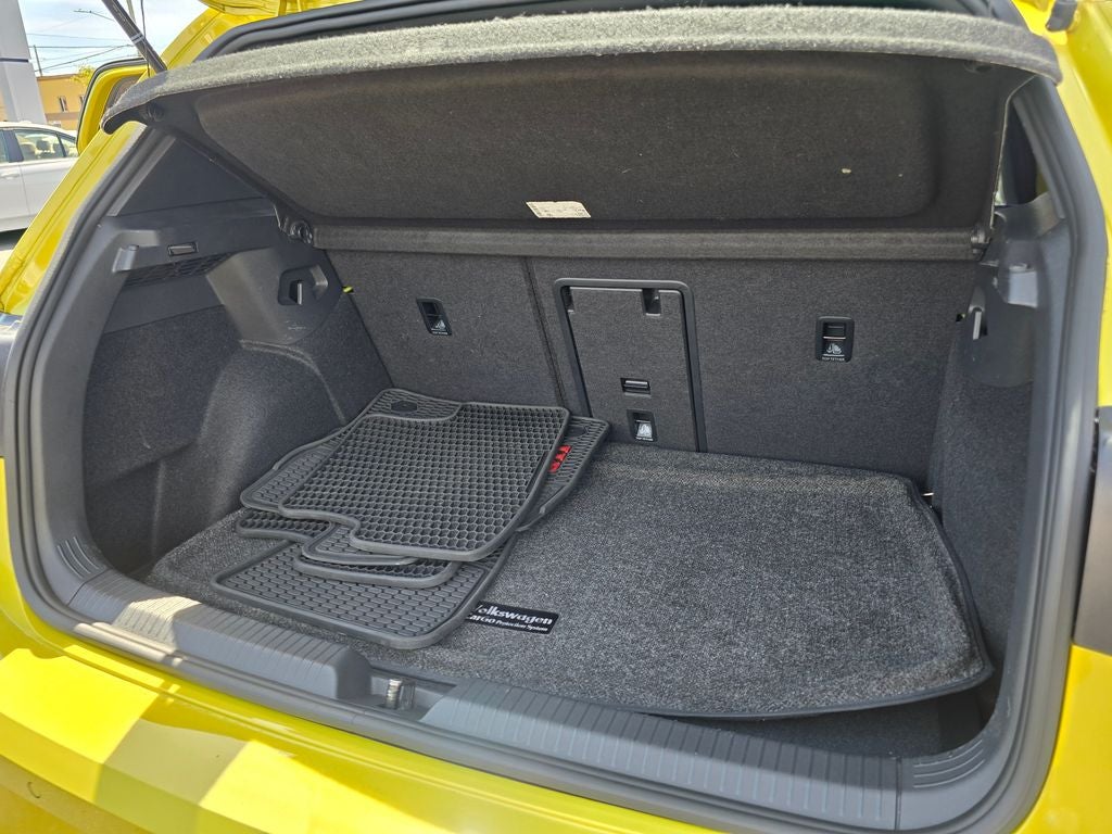 2022 Volkswagen Golf GTI Autobahn