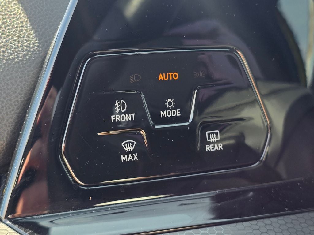2022 Volkswagen Golf GTI Autobahn