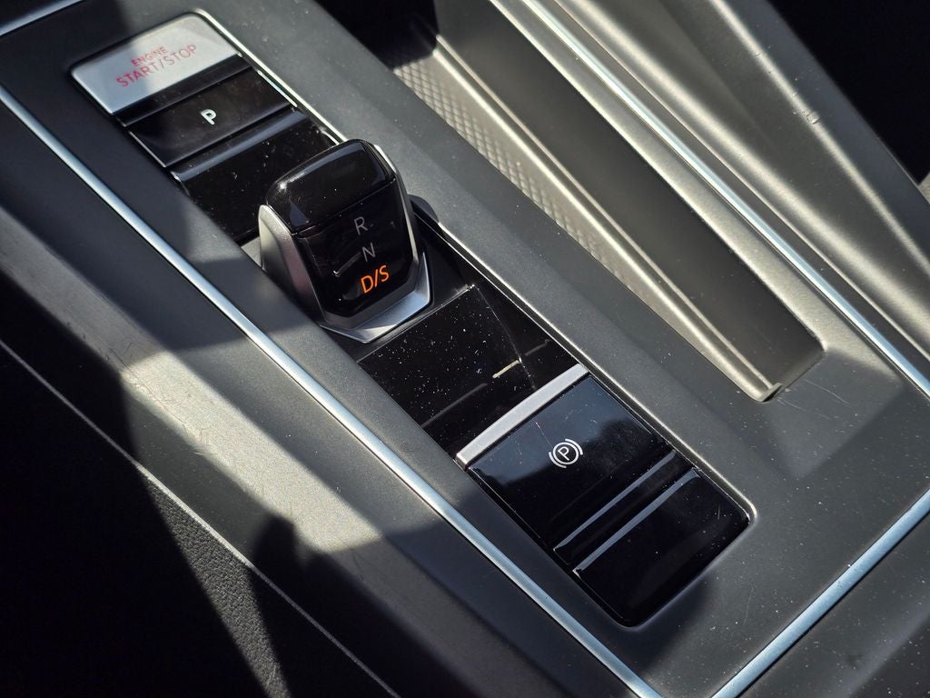 2022 Volkswagen Golf GTI Autobahn