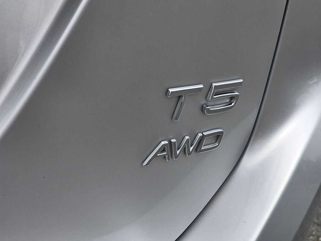 2017 Volvo XC60 T5 Inscription