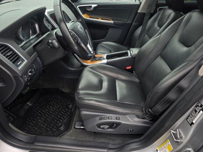 2017 Volvo XC60 T5 Inscription