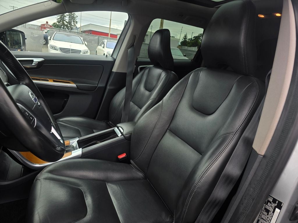 2017 Volvo XC60 T5 Inscription