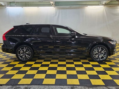 2017 Volvo V90 Cross Country T6 AWD