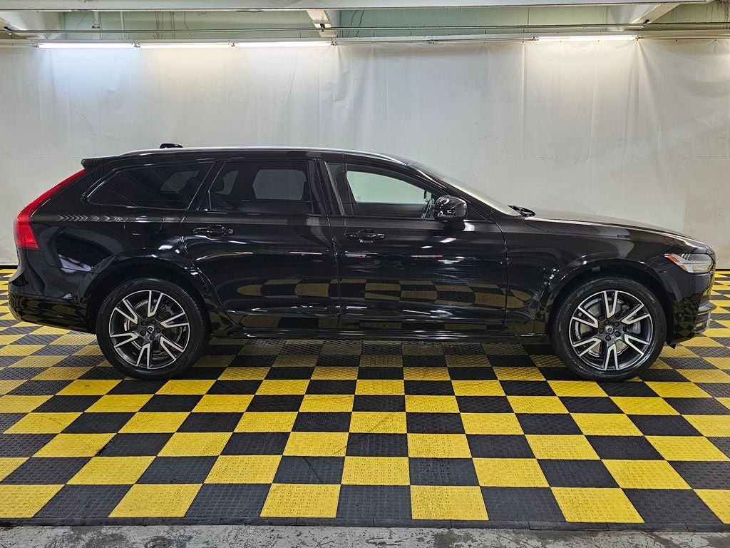 2017 Volvo V90 Cross Country T6 AWD