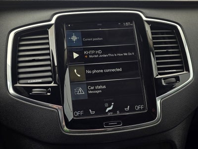 2016 Volvo XC90 T6 Momentum