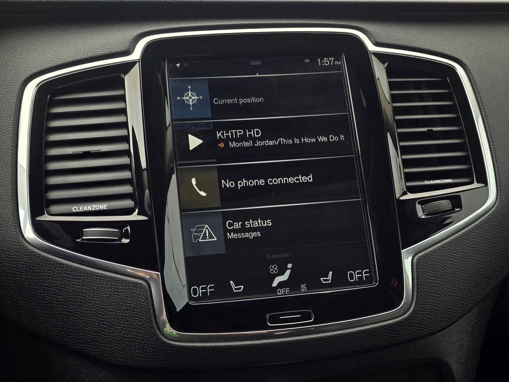 2016 Volvo XC90 T6 Momentum