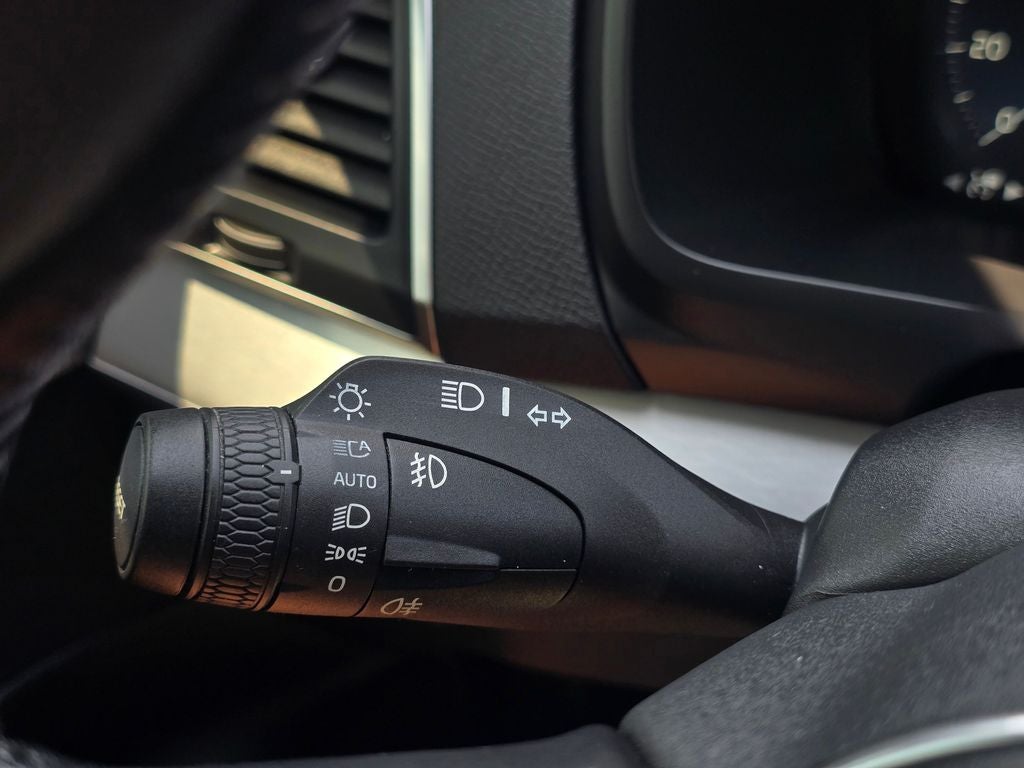 2018 Volvo XC90 T6 Momentum