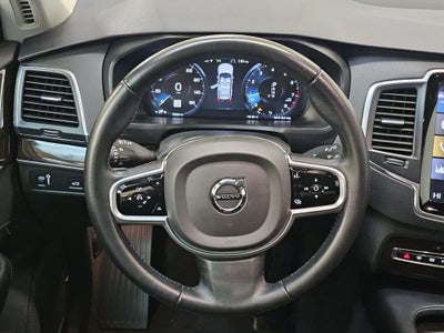 2019 Volvo XC90 T6 Momentum