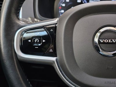 2019 Volvo XC90 T6 Momentum