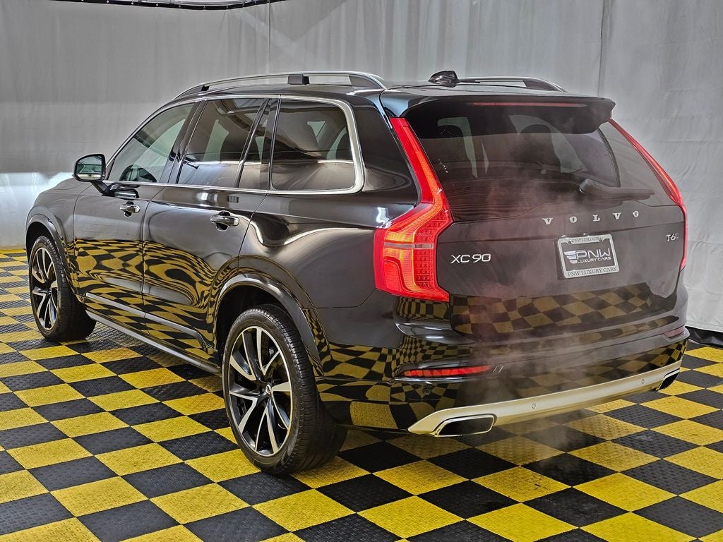 2019 Volvo XC90 T6 Momentum