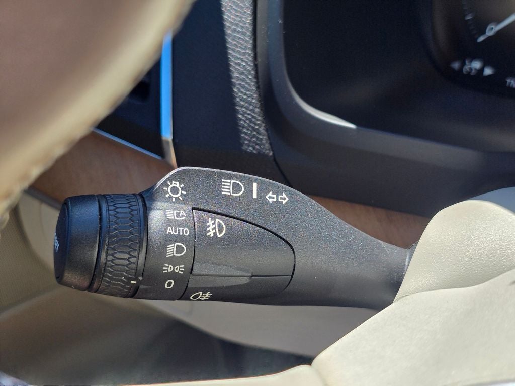 2021 Volvo XC90 Recharge Plug-In Hybrid T8 Inscription Expression 6 Passenger