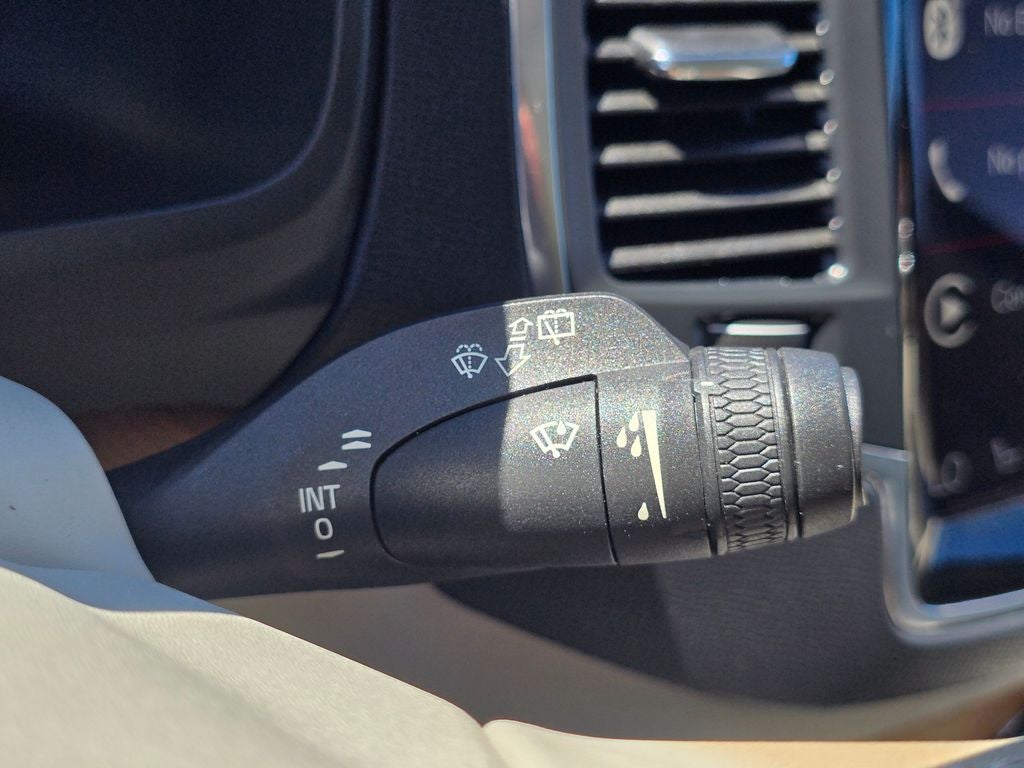 2021 Volvo XC90 Recharge Plug-In Hybrid T8 Inscription Expression 6 Passenger
