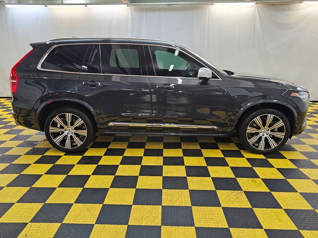 2021 Volvo XC90 Recharge Plug-In Hybrid T8 Inscription 7 Passenger