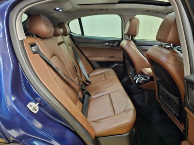 2021 Alfa Romeo Stelvio RWD
