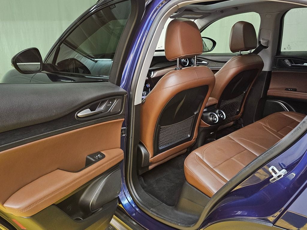 2021 Alfa Romeo Stelvio RWD