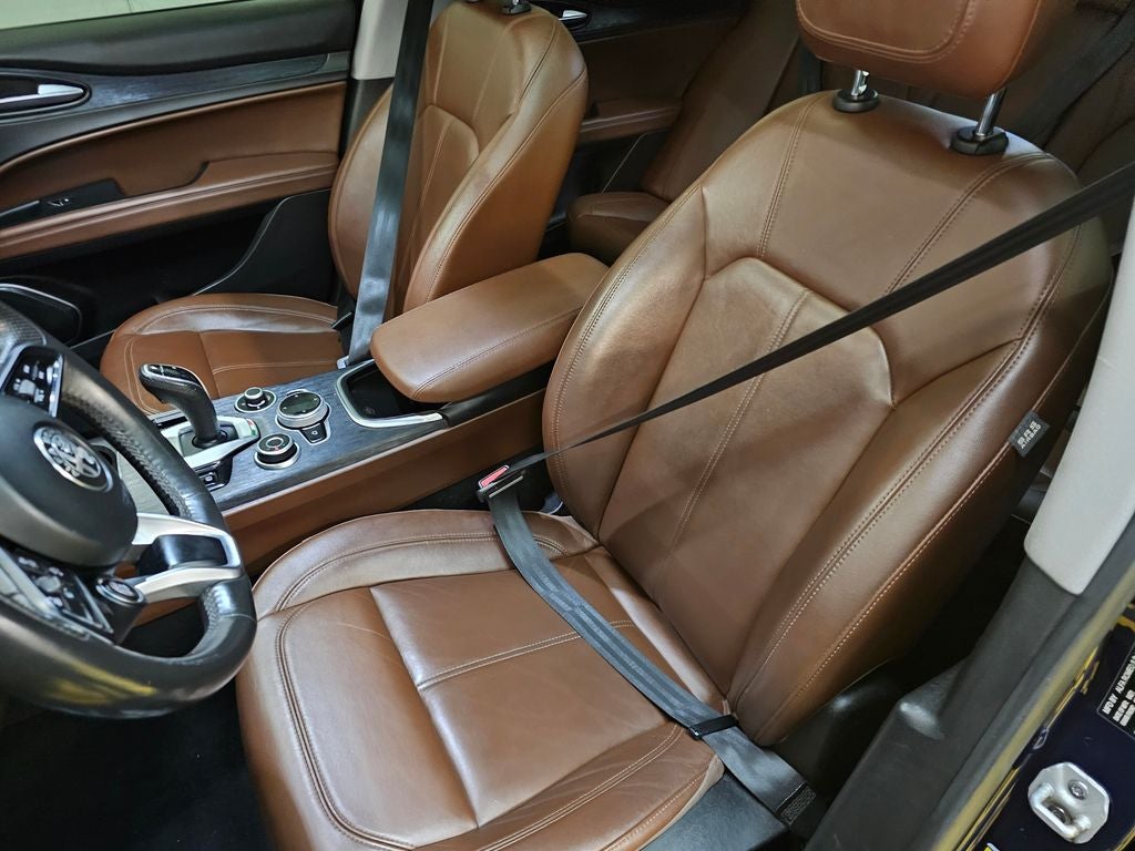 2021 Alfa Romeo Stelvio RWD