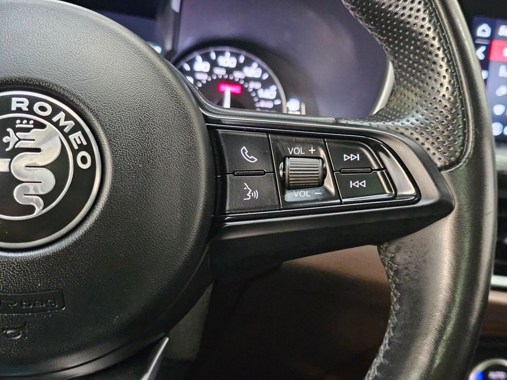 2021 Alfa Romeo Stelvio RWD